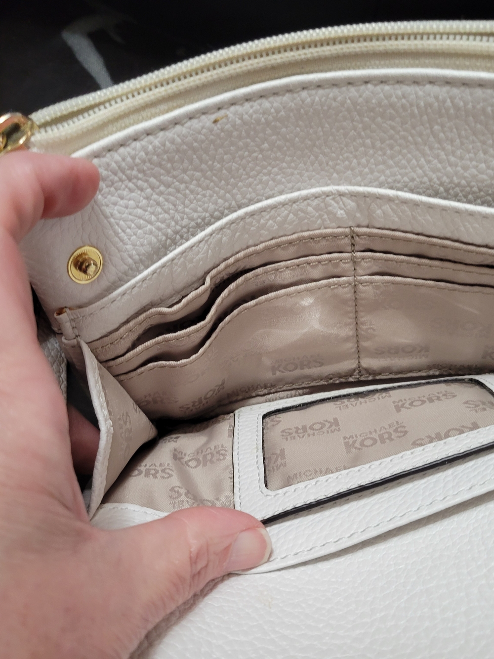 Michael Kors White Pebbled Leather Crossbody with Gold MK Medallion - Picture 5 of 10